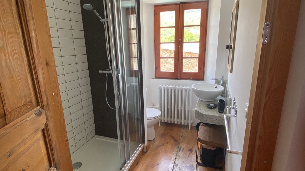 Photo of Bathroom in Dorres