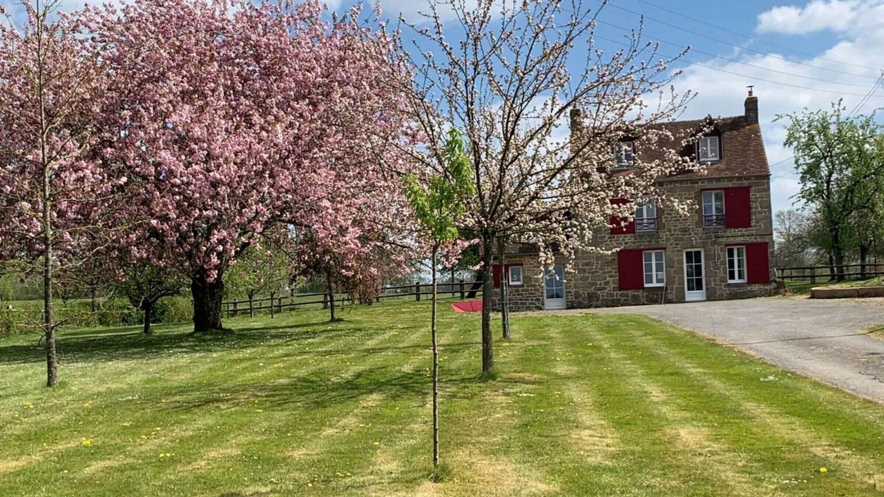 Photo of Outdoor in Menil-Gondouin
