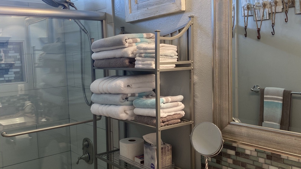 Photo of Bathroom in Galveston