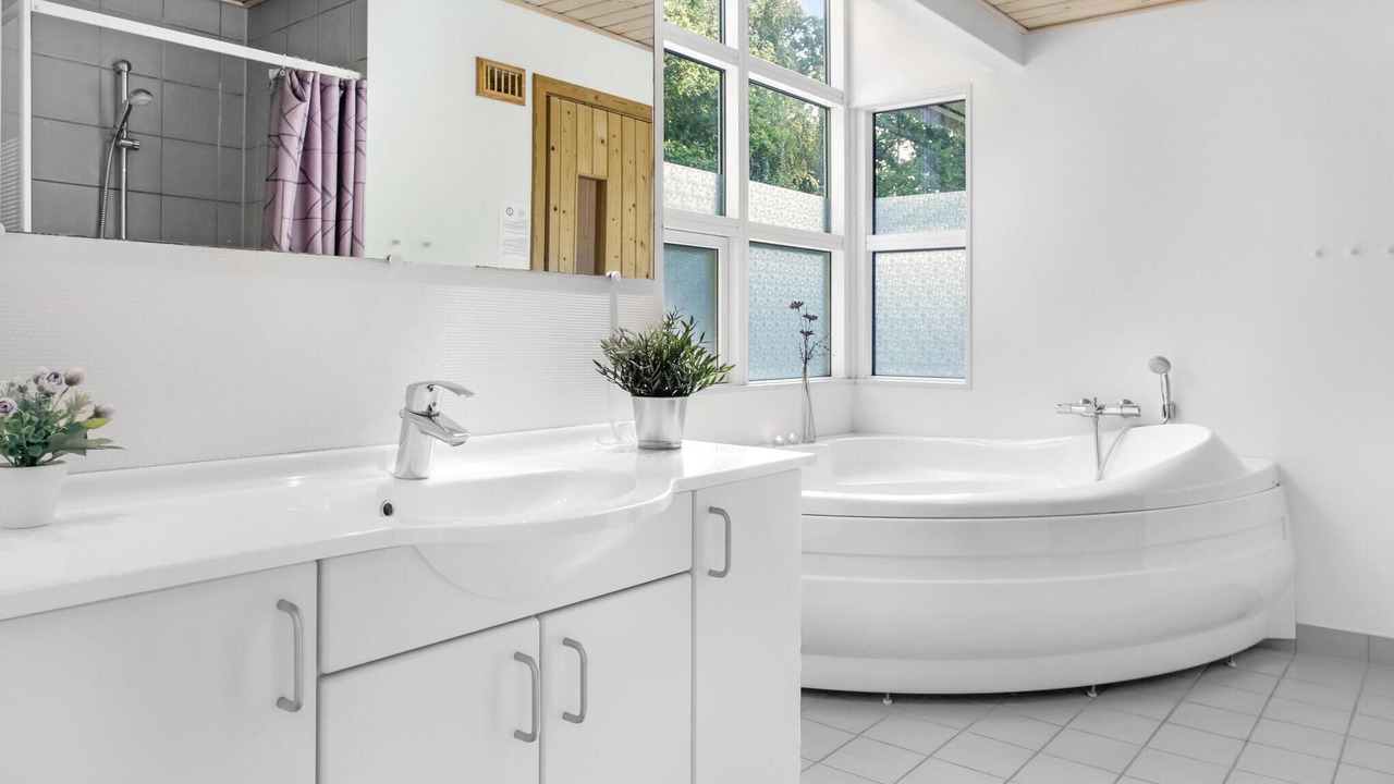 Photo of Bathroom in Hasle