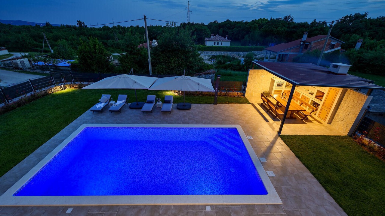 Photo of Outdoor in Nedescina