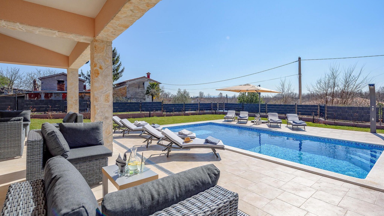 Photo of Outdoor in Nedescina