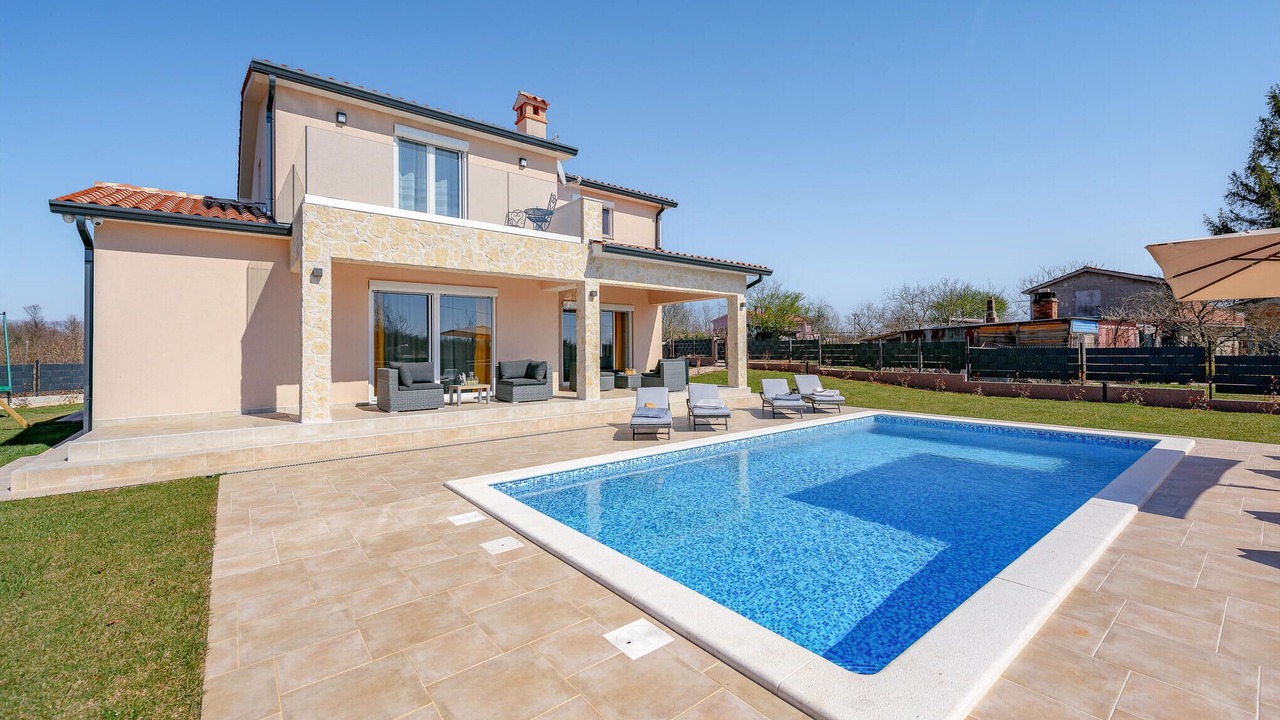 Photo of Outdoor in Nedescina