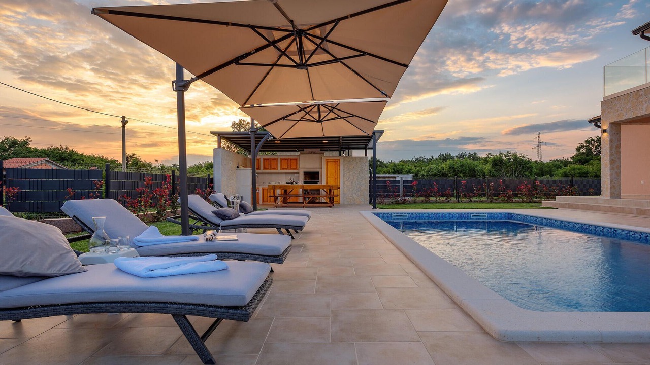 Photo of Outdoor in Nedescina