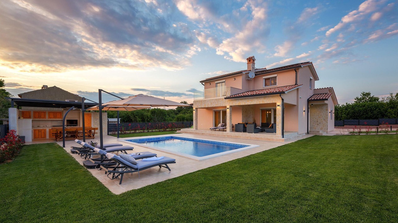 Photo of Outdoor in Nedescina