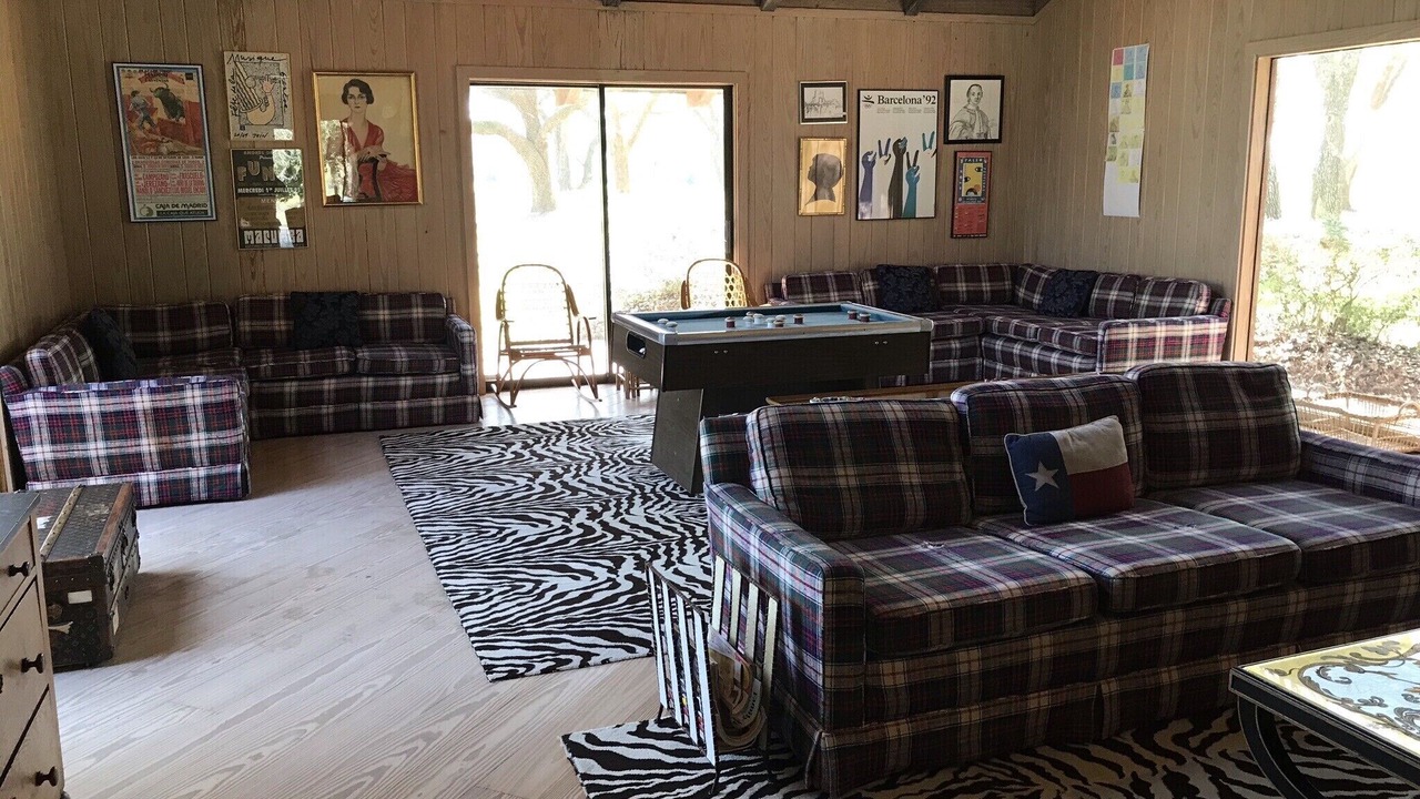 Photo of Bedroom in Hempstead