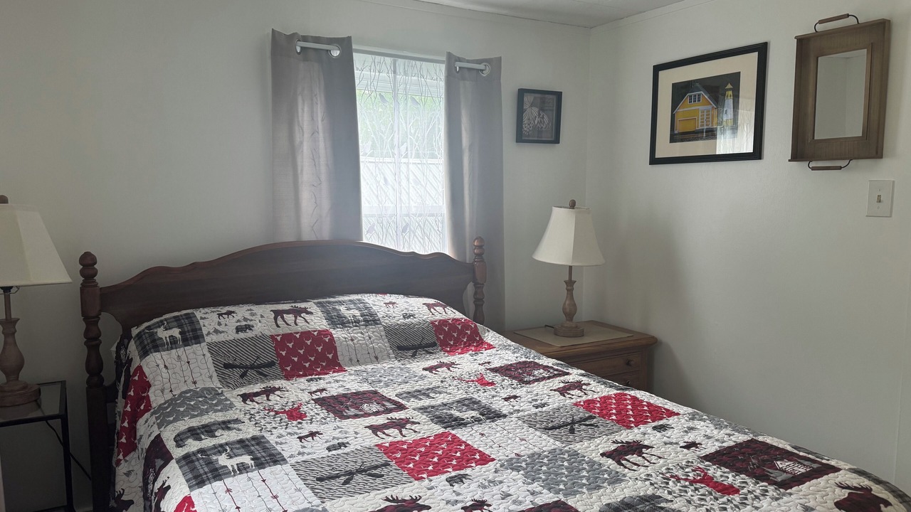 Photo of Bedroom in Town of Webb