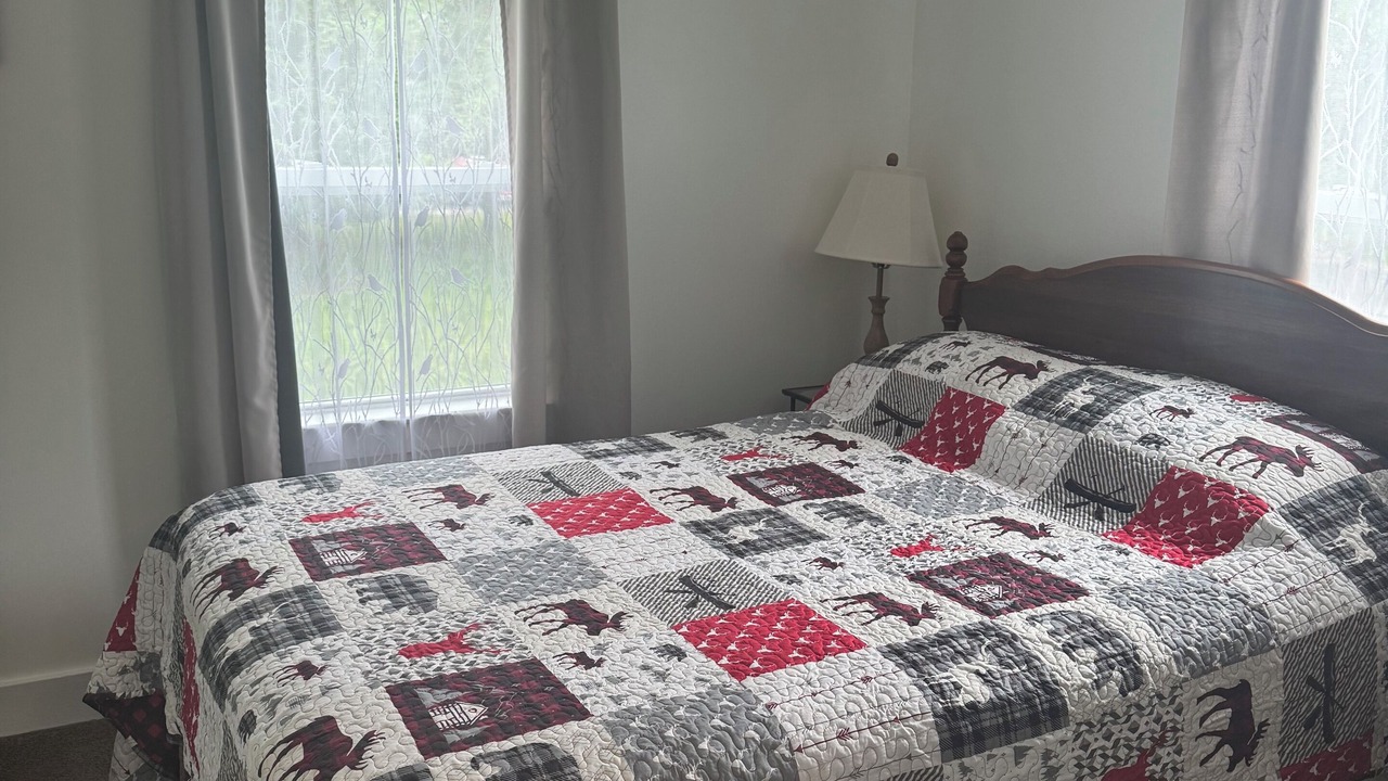 Photo of Bedroom in Town of Webb