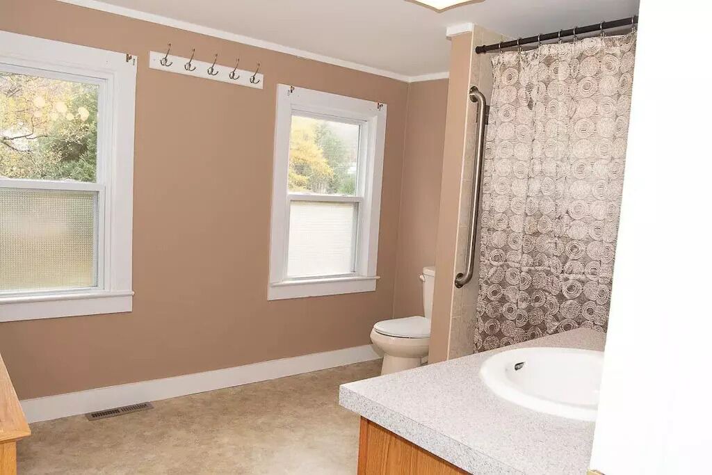 Photo of Bathroom in Town of Webb
