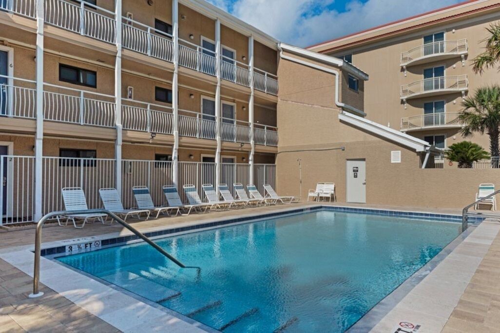 Photo of Outdoor in Crystal Shores