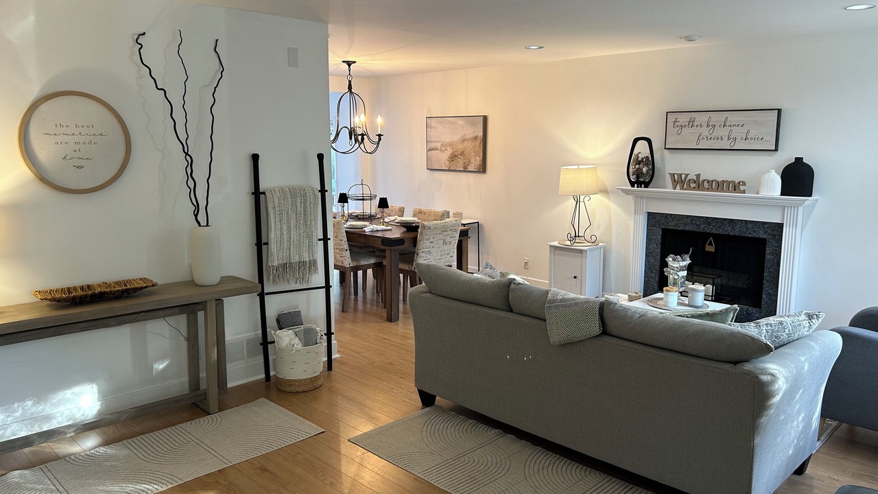 Photo of Livingroom in Beaconsfield