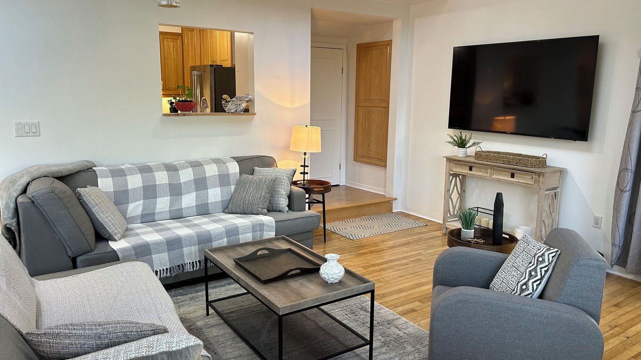 Photo of Livingroom in Beaconsfield