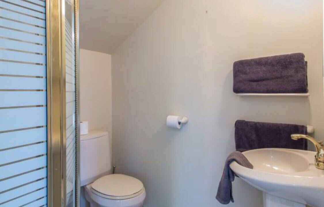 Photo of Bathroom in Beaconsfield