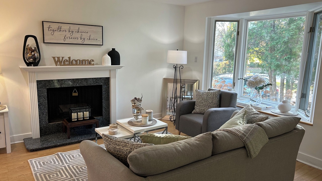 Photo of Livingroom in Beaconsfield