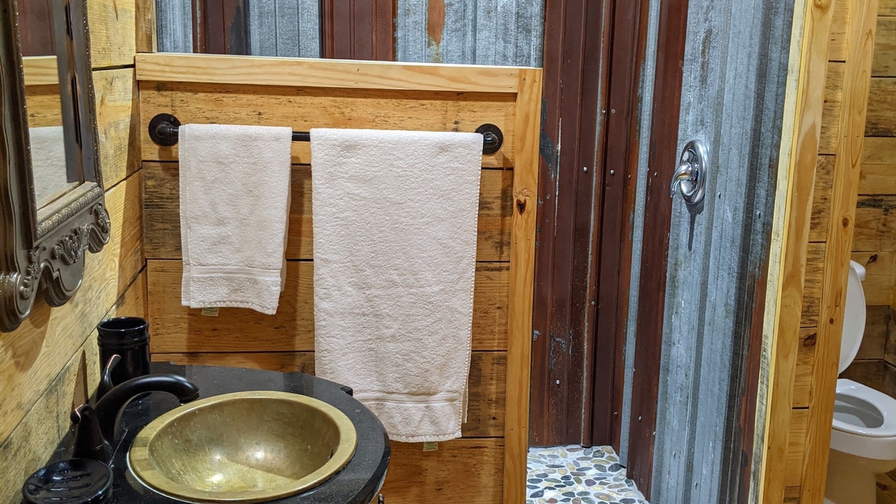 Photo of Bathroom in Fort Payne