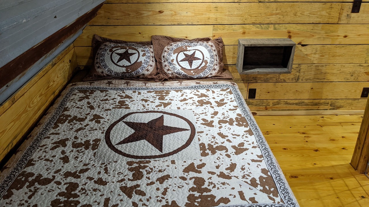 Photo of Bedroom in Fort Payne