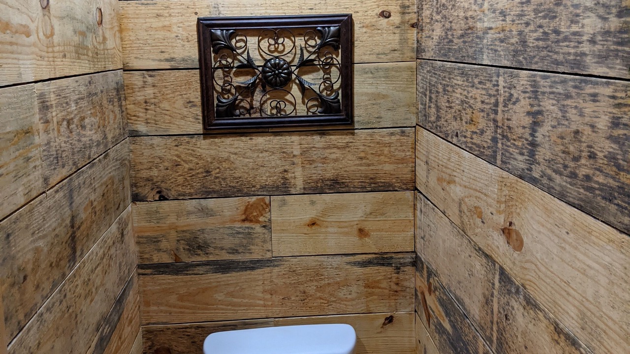 Photo of Bathroom in Fort Payne