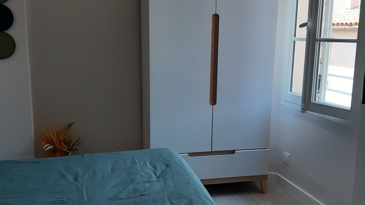 Photo of Bedroom in Saint-Tropez City Centre