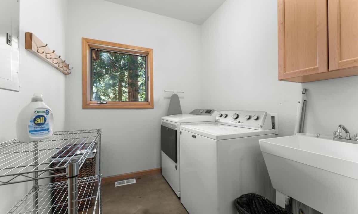 Photo of Others in Tahoe Vista