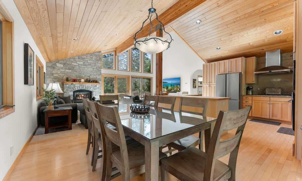 Photo of Others in Tahoe Vista