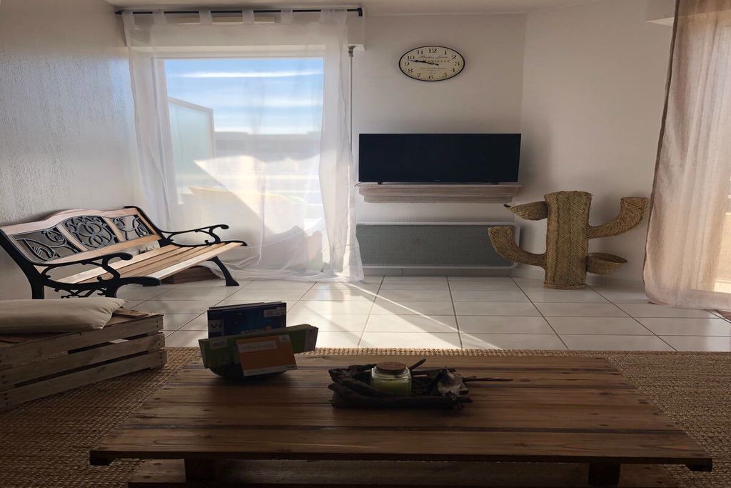 Photo of Livingroom in Alco