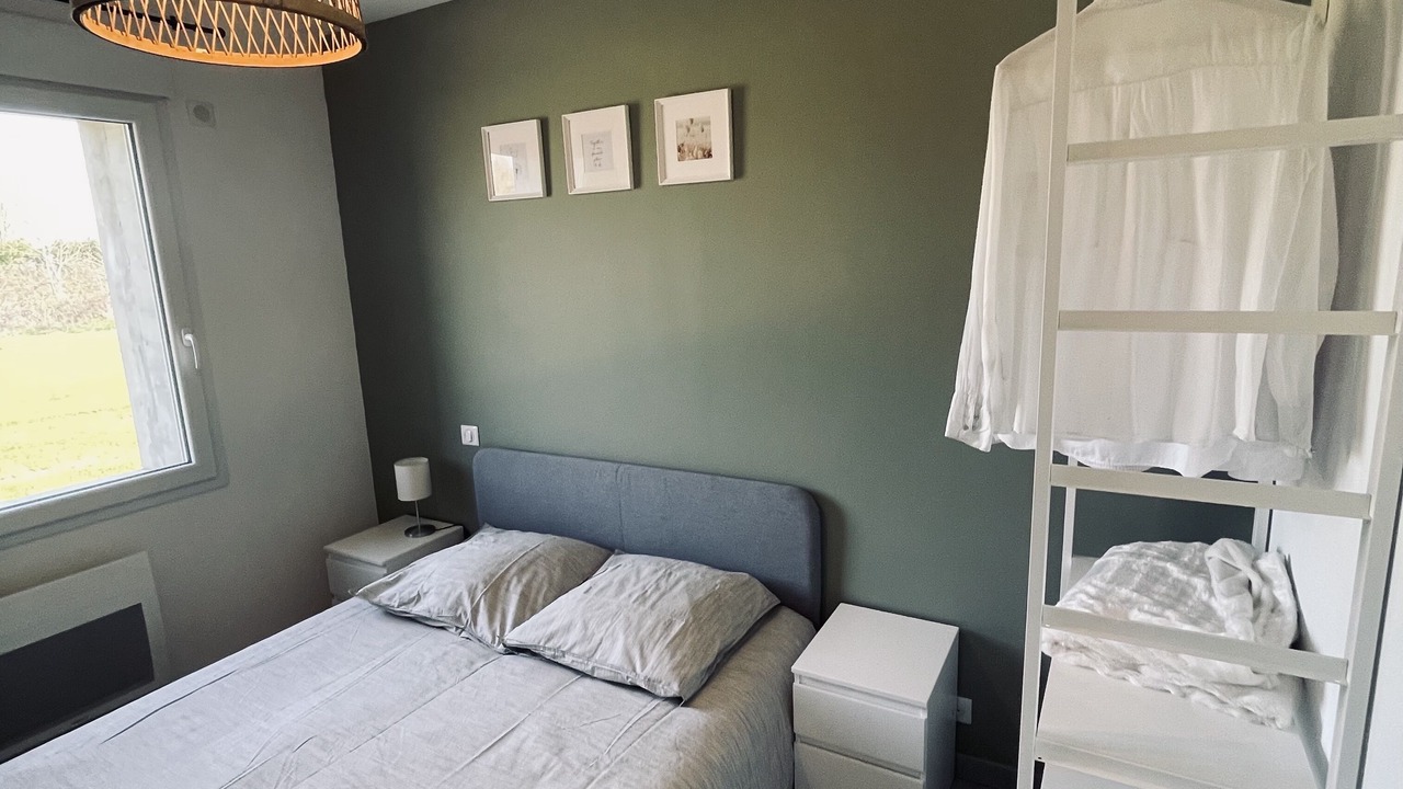 Photo of Bedroom in Mesanger