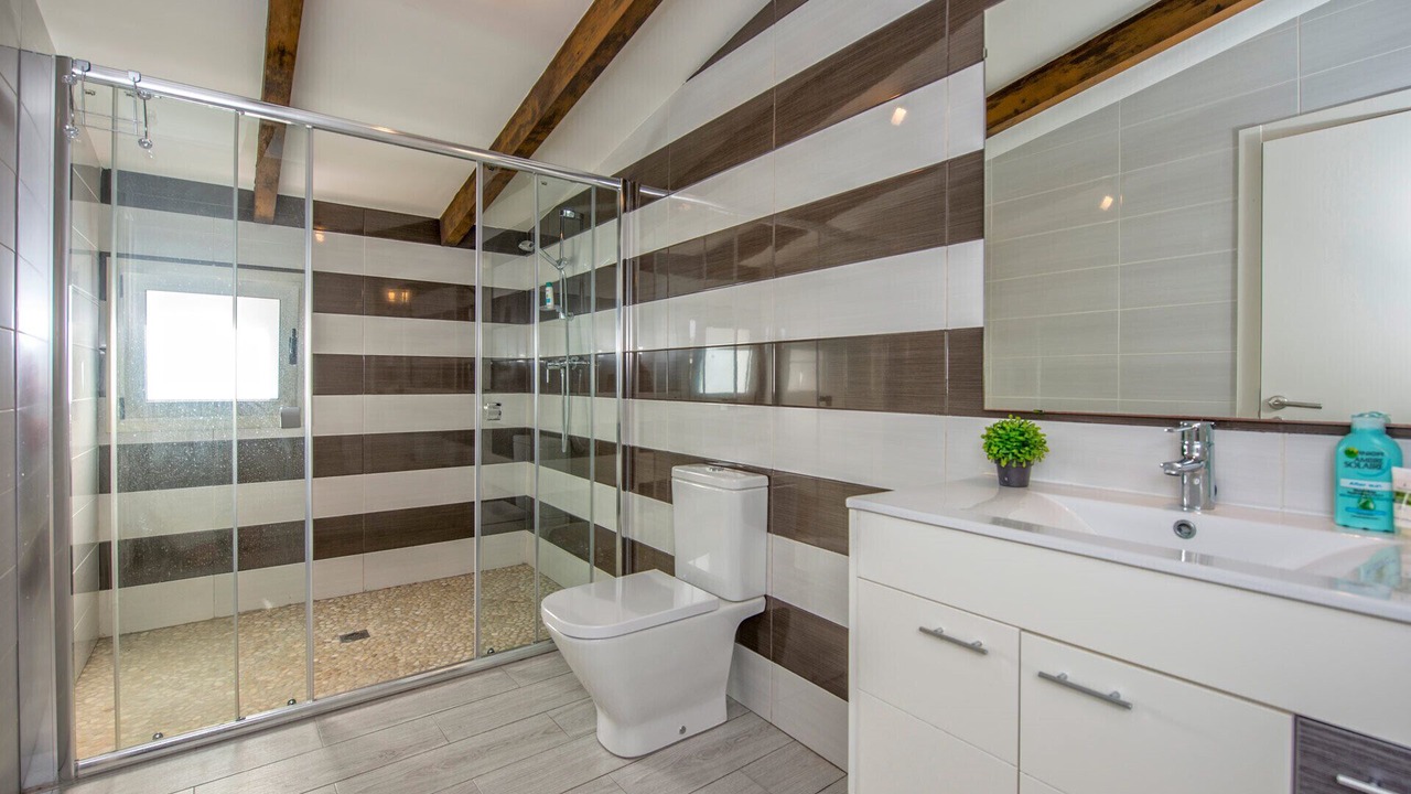 Photo of Bathroom in Benimarco