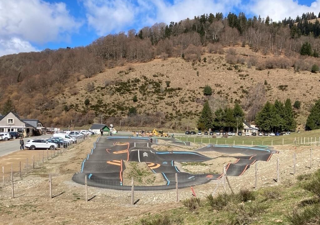 Photo of Outdoor in Campan
