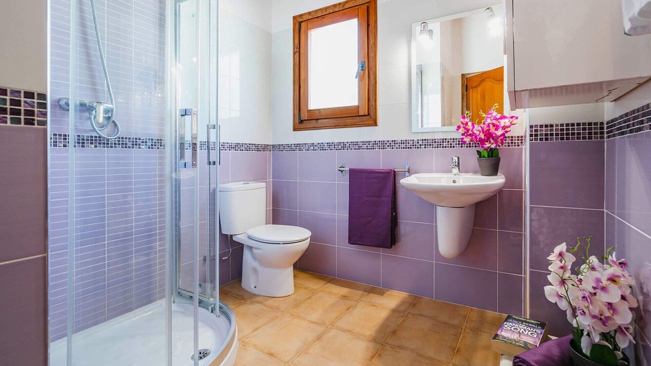 Photo of Bathroom in Arnella