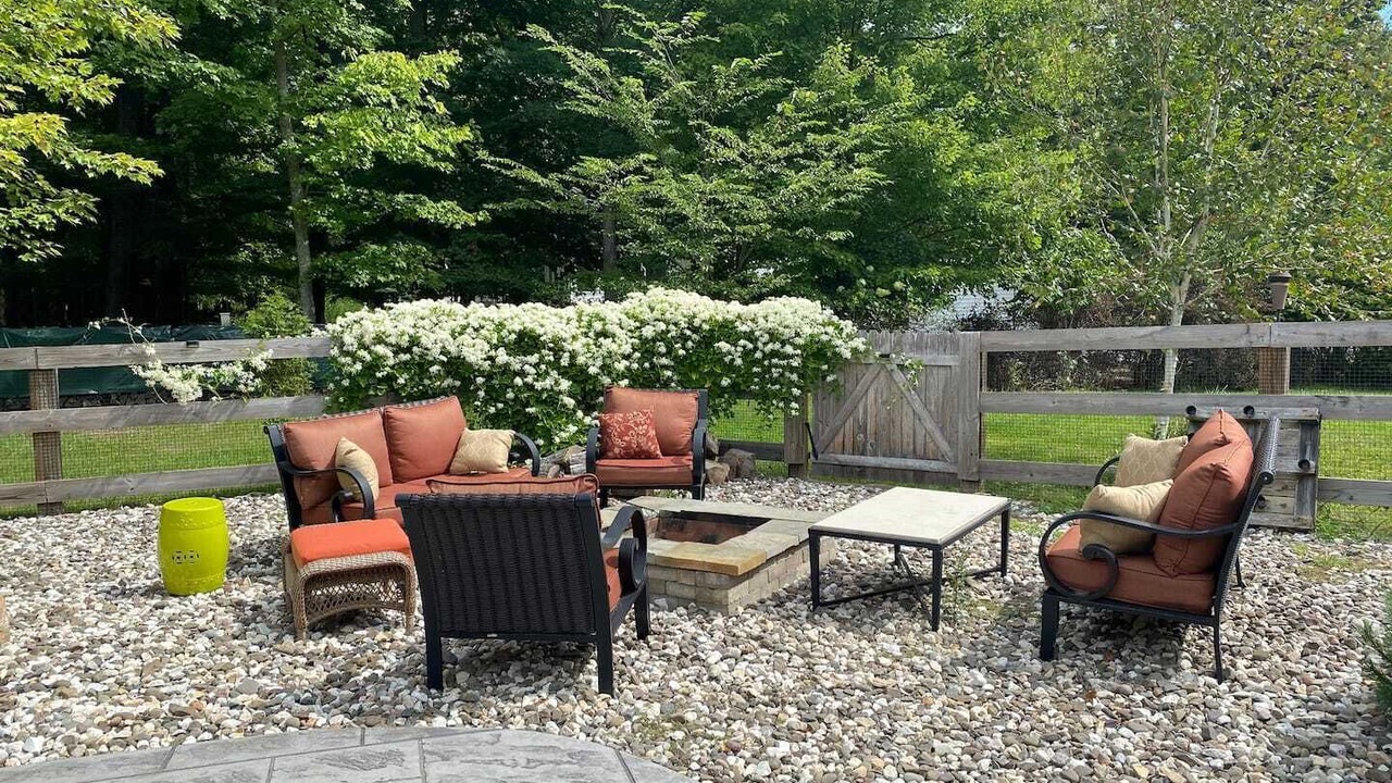Photo of Patio Balcony in Pine Bush
