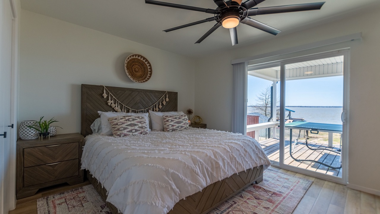 Photo of Bedroom in Mabank