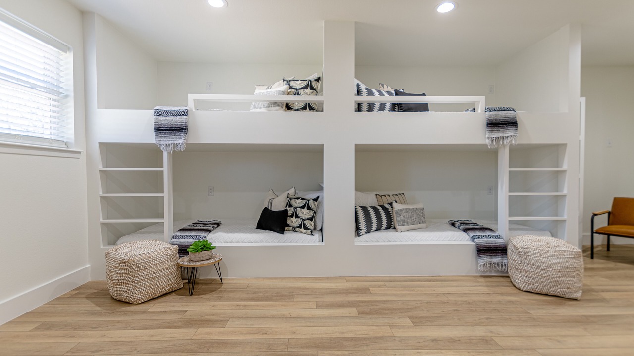 Photo of Bedroom in Mabank