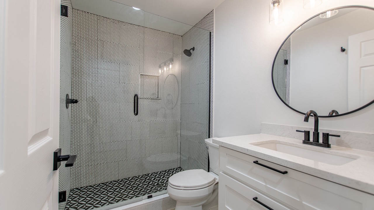 Photo of Bathroom in Mabank