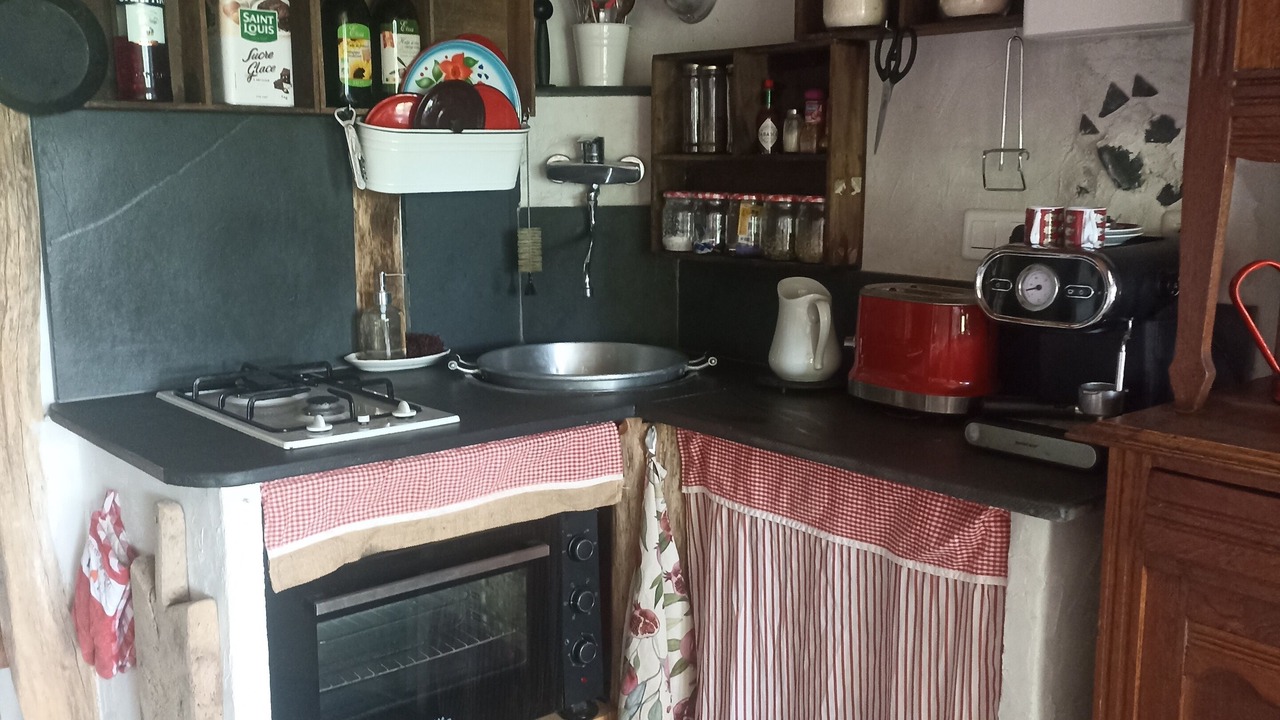 Photo of Kitchen in Montjoie-en-Couserans
