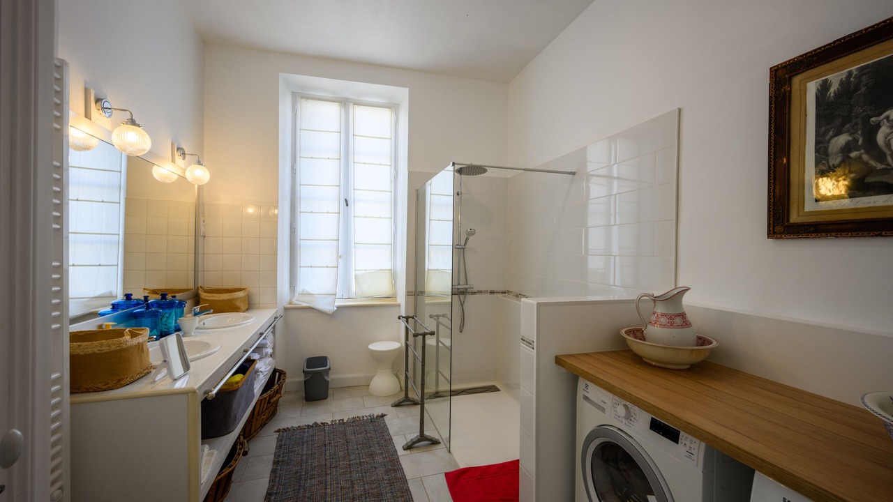 Photo of Bathroom in Malvies