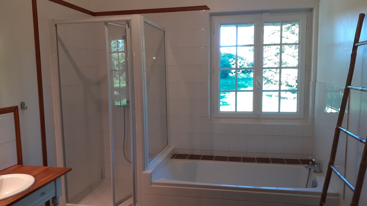 Photo of Bathroom in Malleville-sur-le-Bec