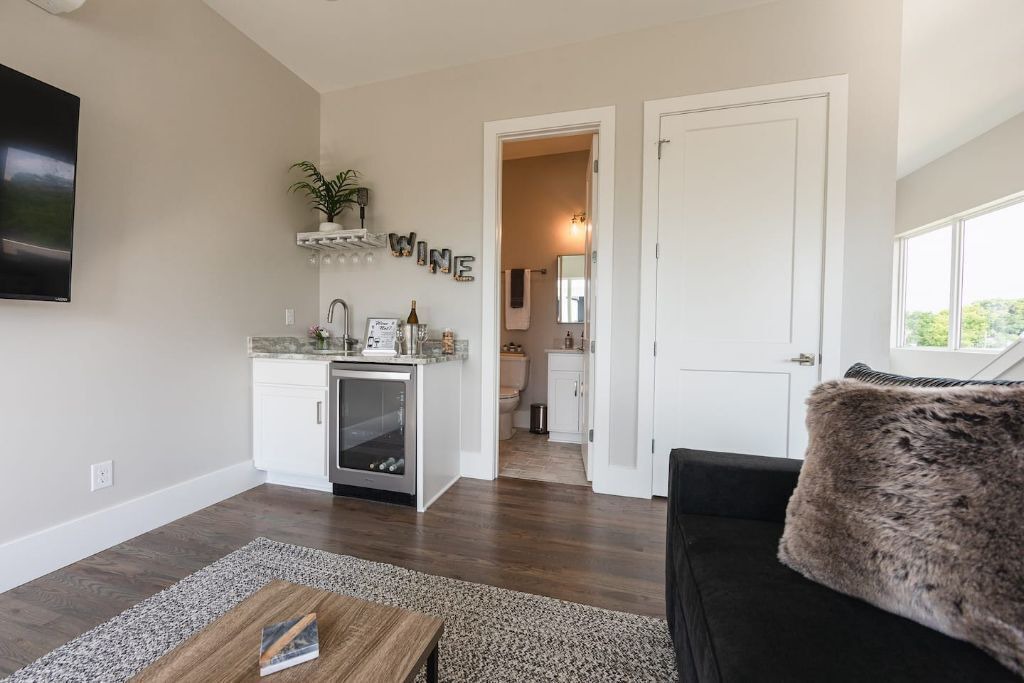 Photo of Livingroom in McFerrin Park
