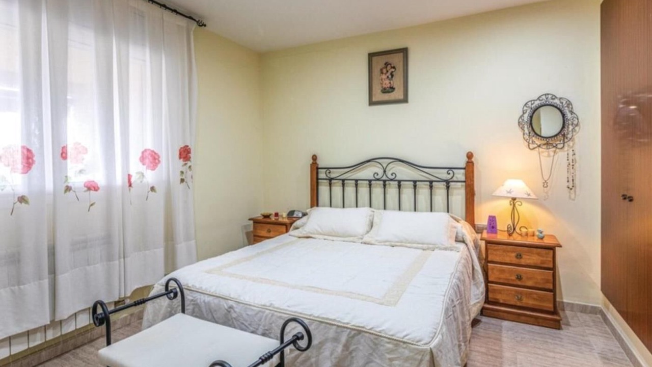 Photo of Bedroom in Mont Barbat