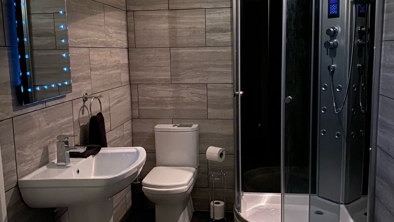 Photo of Bathroom in Winscales