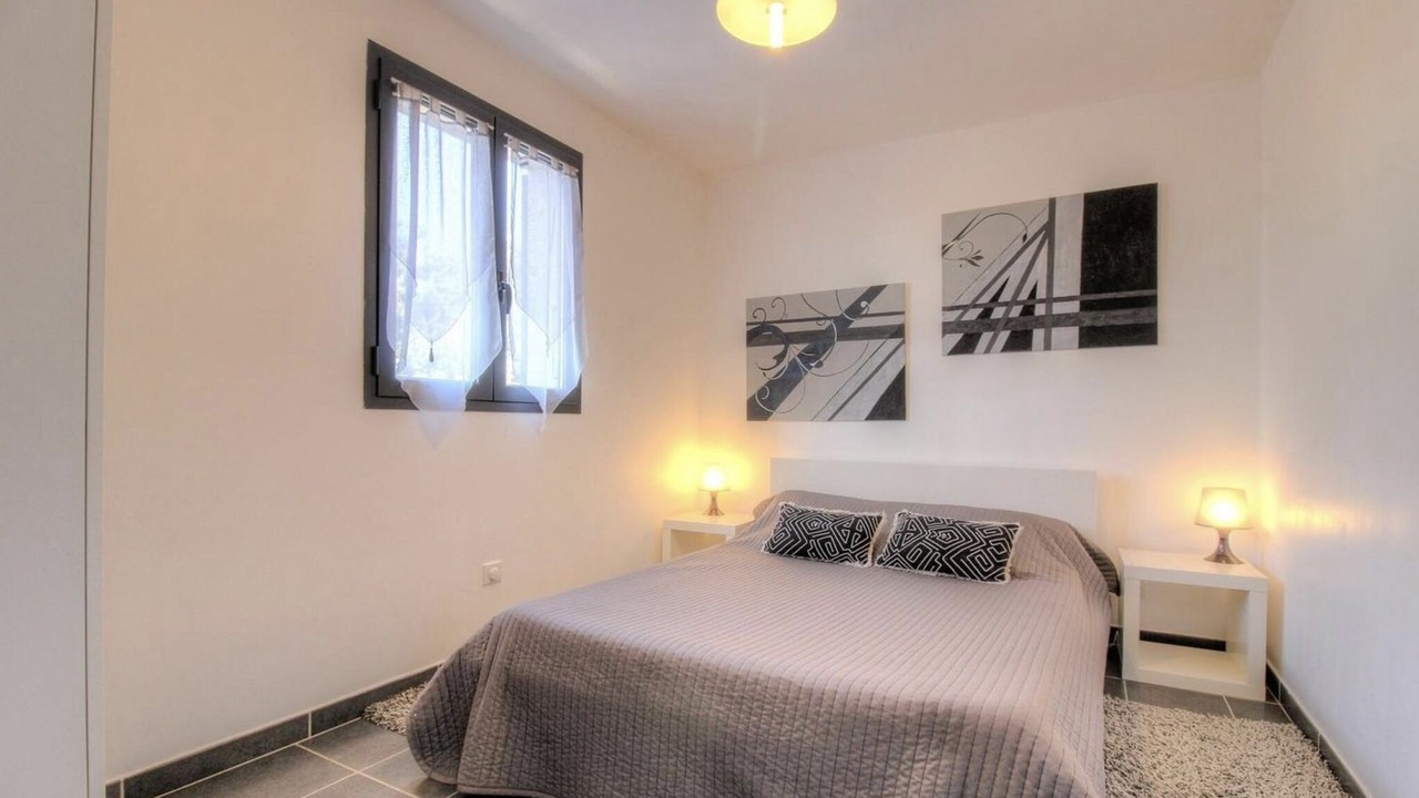Photo of Bedroom in Cargese