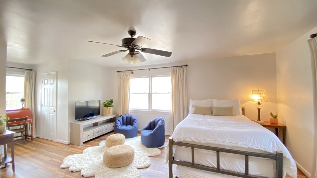 Photo of Bedroom in Schuyler