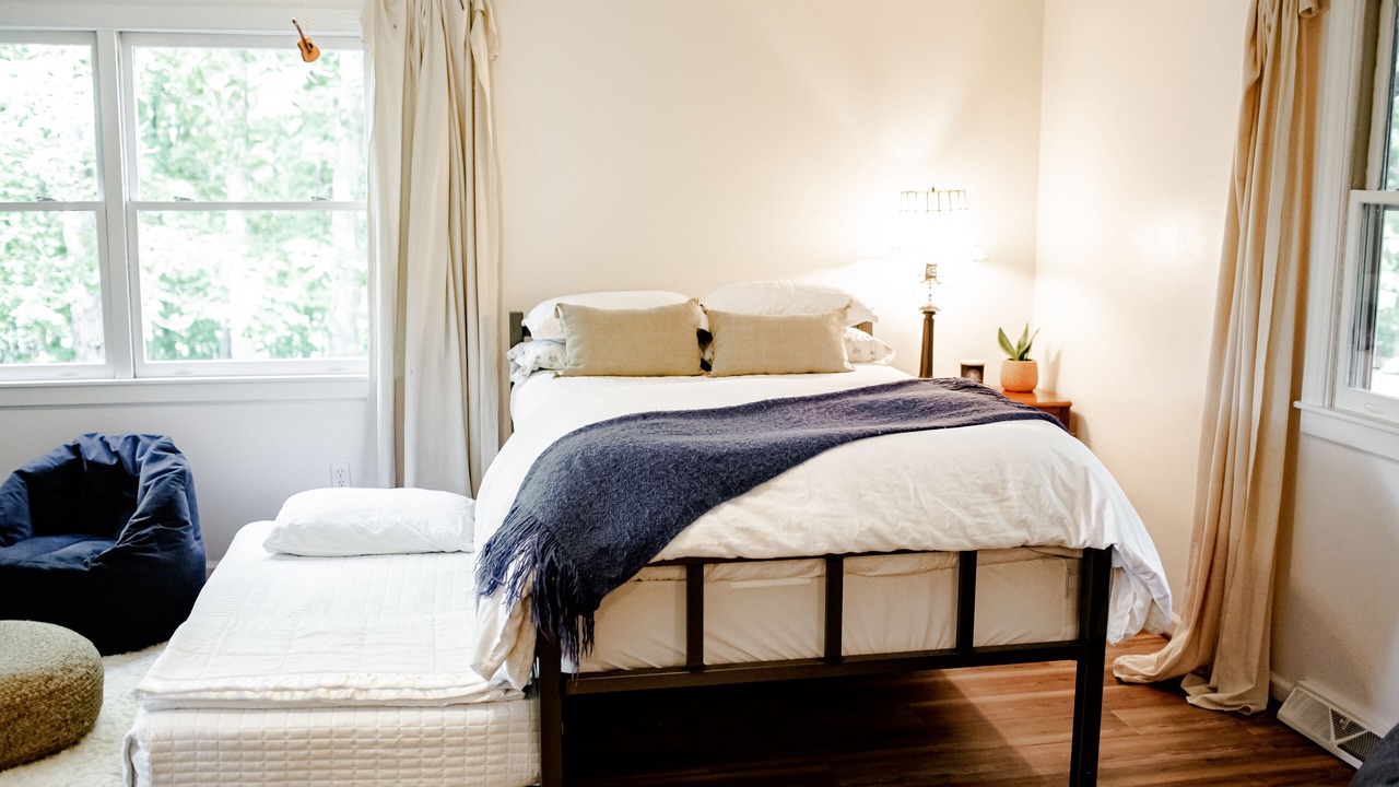 Photo of Bedroom in Schuyler