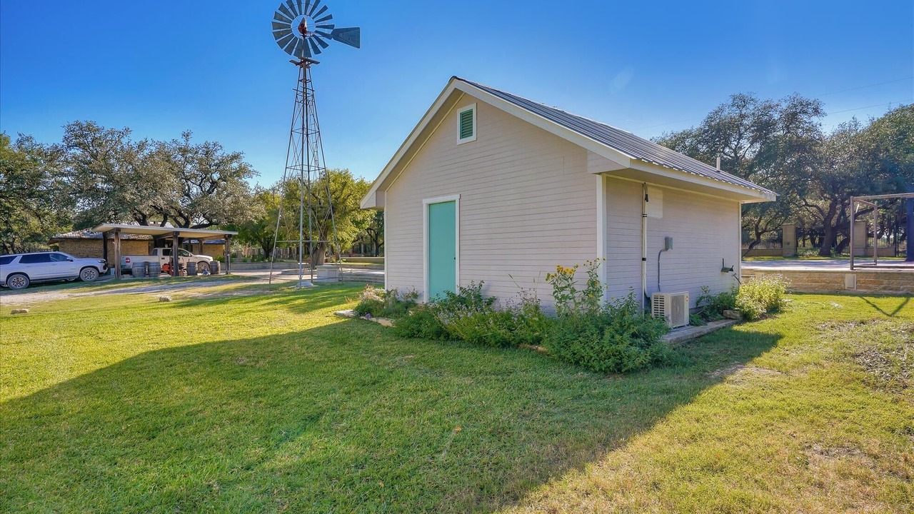 Photo of Outdoor in Lampasas