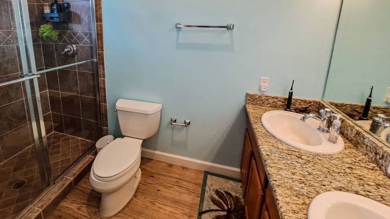 Photo of Bathroom in Everglades City