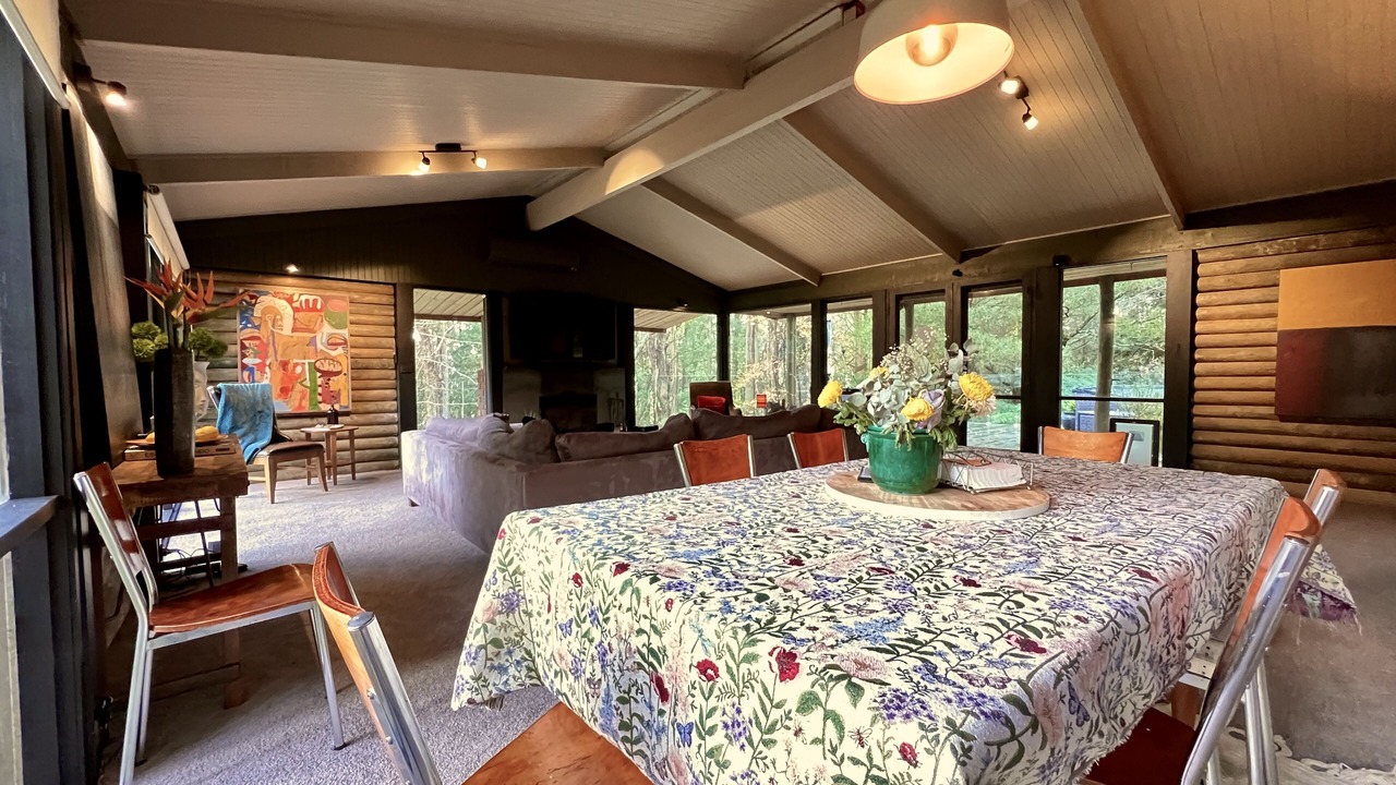 Photo of Others in Sassafras