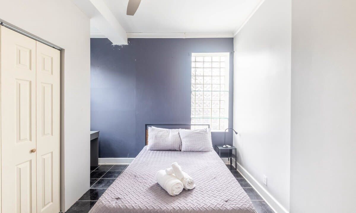 Photo of Bedroom in Bronzeville