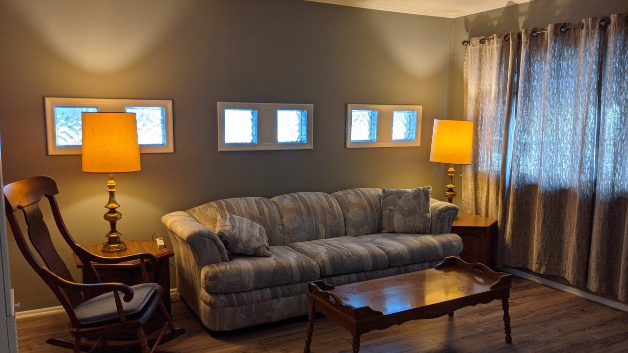 Photo of Livingroom in Monroe
