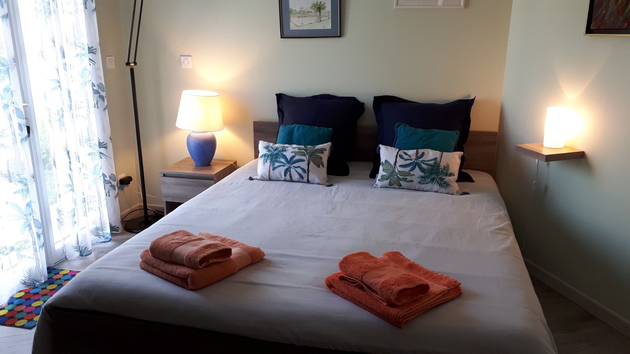 Photo of Bedroom in Sainte-Marthe