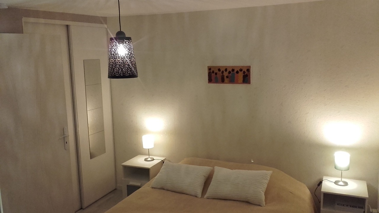 Photo of Bedroom in Saint-Etienne-de-Montluc
