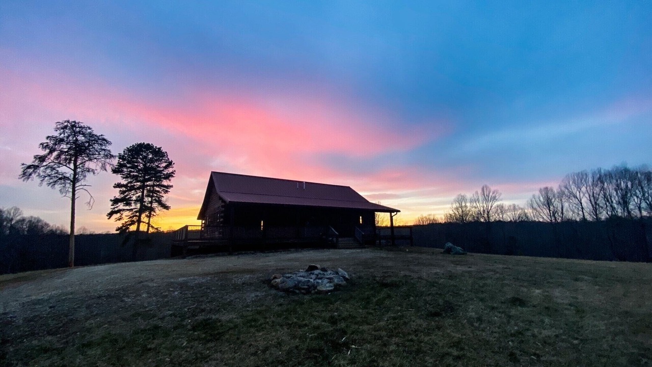 Photo of Outdoor in Piney Mountain